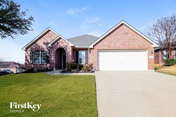 860 Roaring Springs Road, Grand Prairie, TX, 75052