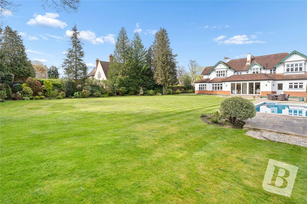 Additional image 36 of 6 bed detached house for saleElm Grove, Emerson Park RM11