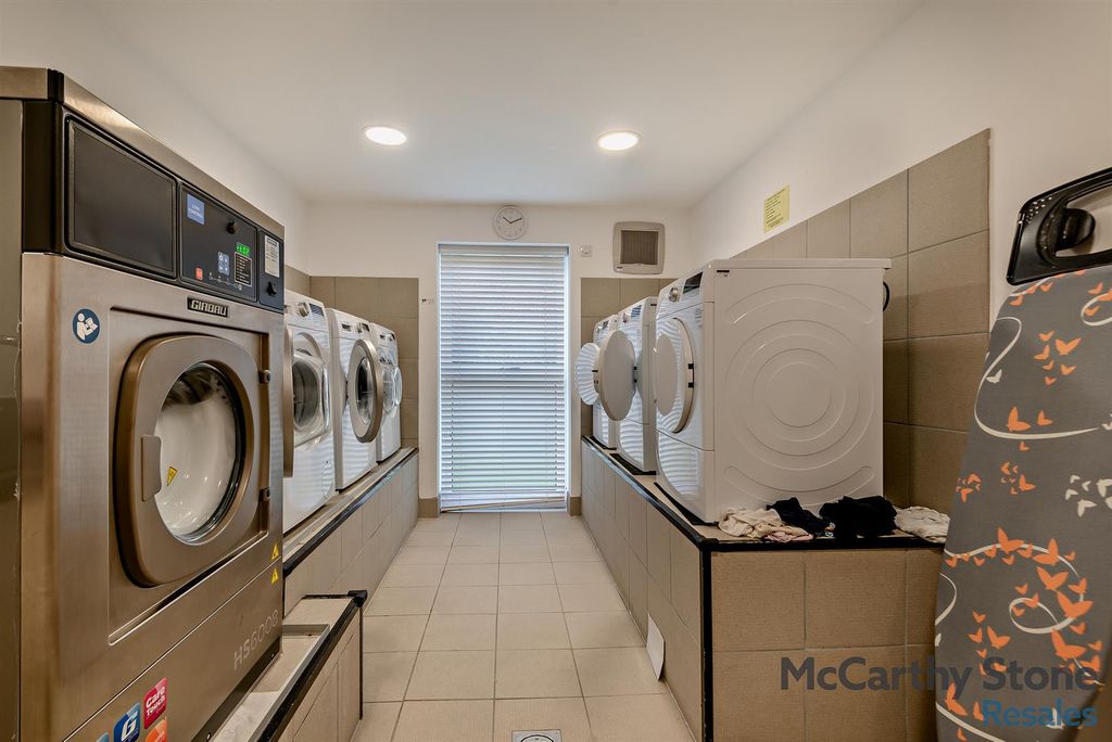 Additional image 21 of 1 bed flat for saleWayfarer Place, The Dean, Alresford SO24