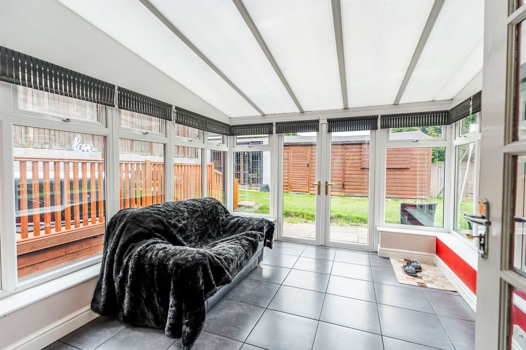 Additional image 15 of 6 bed detached house for saleLea Road, Batley WF17