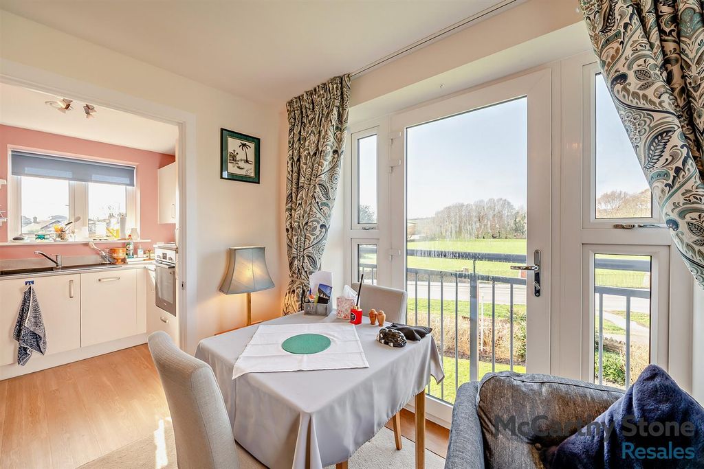 Additional image 7 of 2 bed flat for saleGordon Court, Flood Lane, Bridport DT6
