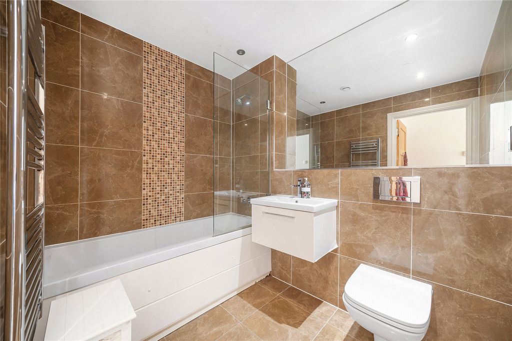 Additional image 7 of 2 bed flat for saleKemerton Road, Beckenham BR3
