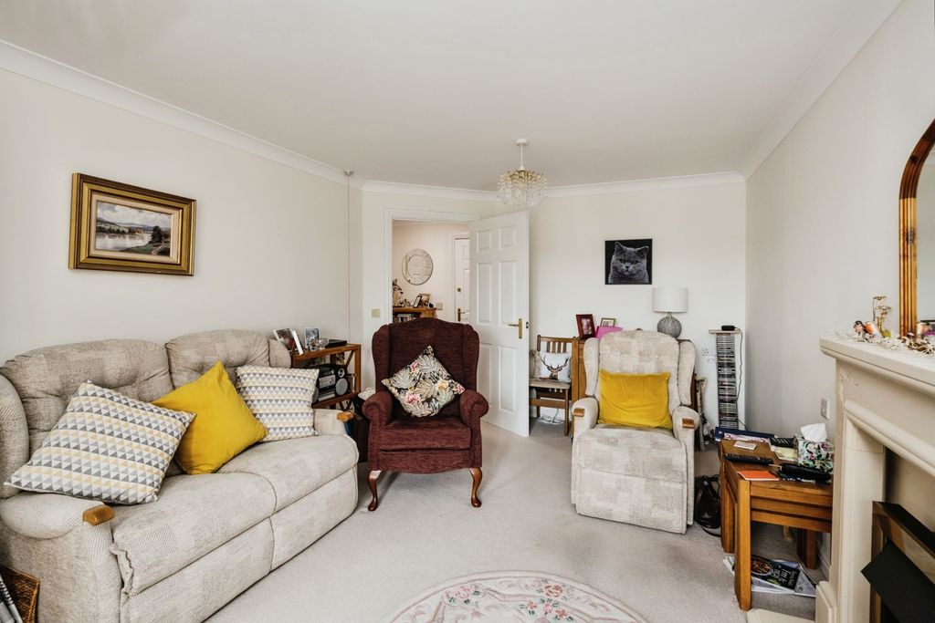 Additional image 7 of 1 bed flat for saleAlexandra Road, Gorseinon, Swansea SA4