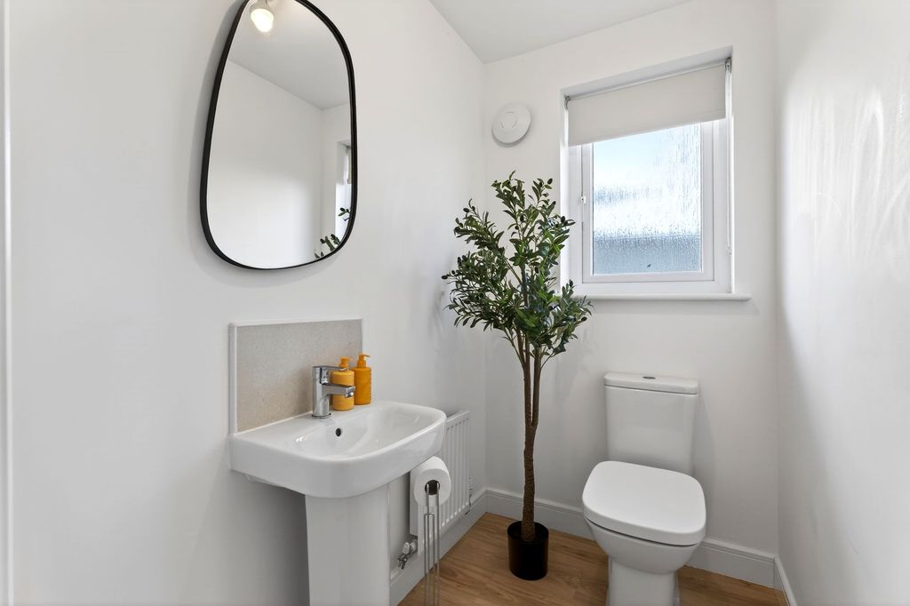 Additional image 6 of 2 bed semi-detached house for saleHedgerow Way, Coatbridge ML5