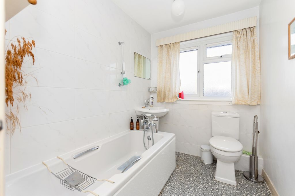 Additional image 11 of 4 bed detached house for sale9 Turner Park, Balerno EH14