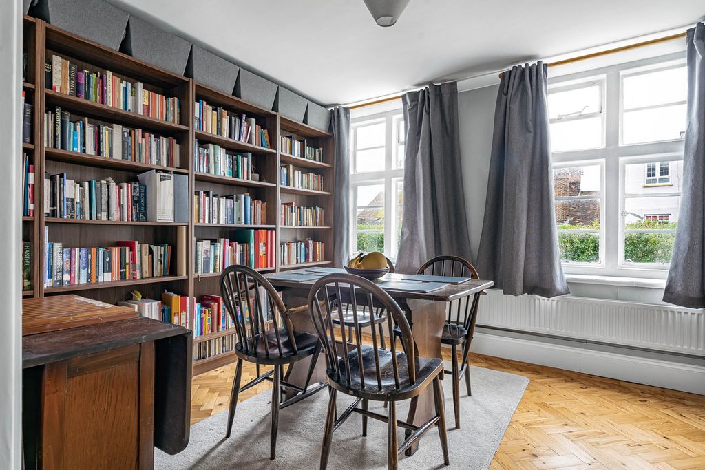 Additional image 4 of 2 bed flat for saleThames Street, Abingdon OX14