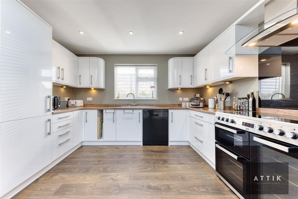 Additional image 14 of 3 bed detached bungalow for saleBlyford Lane, Wenhaston, Halesworth IP19