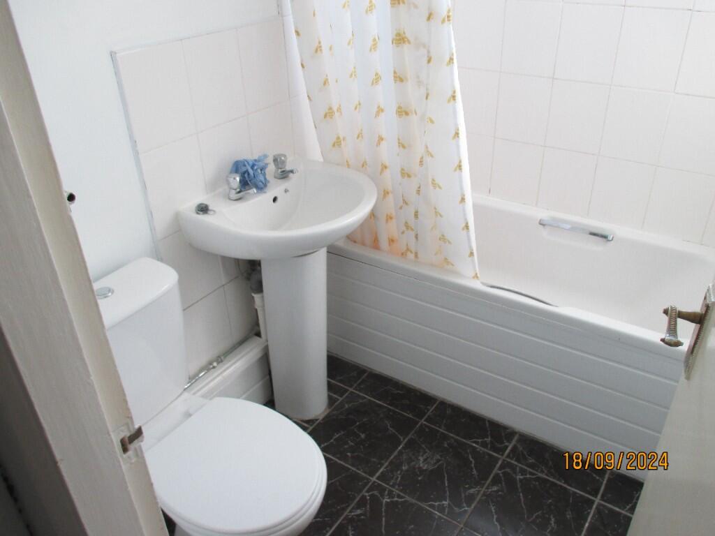 Additional image 5 of Apperley Way, Halesowen, West Midlands, B63