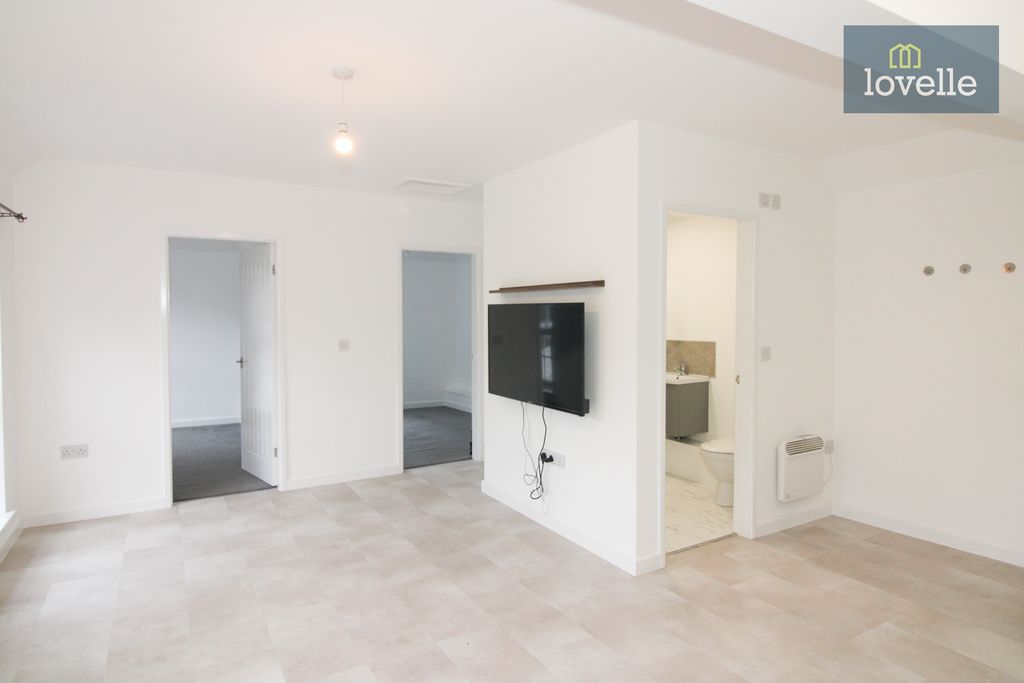 Additional image 3 of 2 bed flat for saleMercer Row, Louth LN11