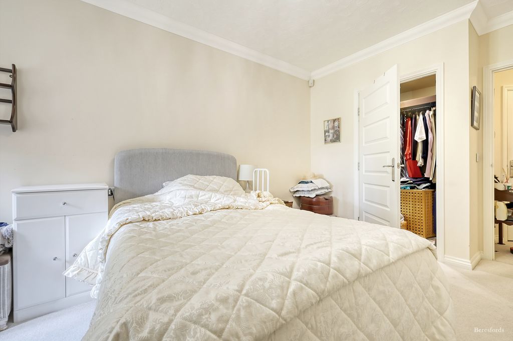 Additional image 8 of 1 bed flat for saleLaindon Road, Billericay CM12