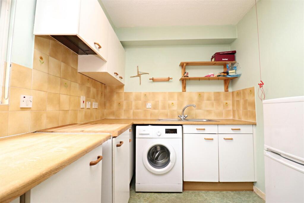 Additional image 4 of Beaconsfield Road, St. Albans