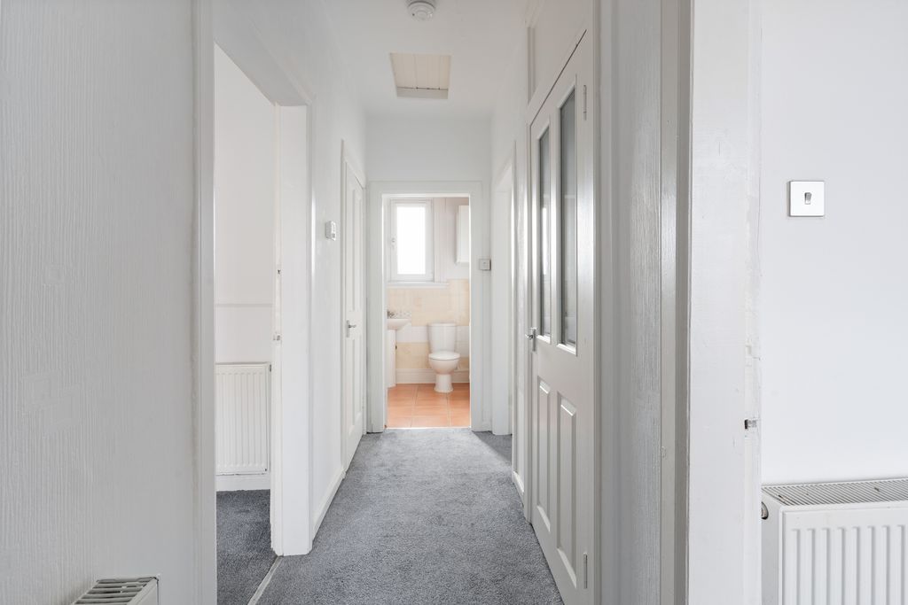 Additional image 7 of 2 bed flat for sale41 Parkhead Avenue, Edinburgh EH11