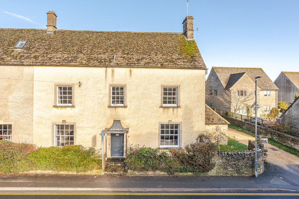 4 bed semi-detached house for saleThe Street, Didmarton GL9