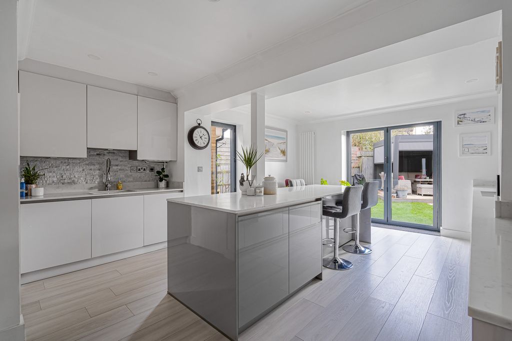 Additional image 6 of 4 bed detached house for saleCorncrake Way, Bicester OX26