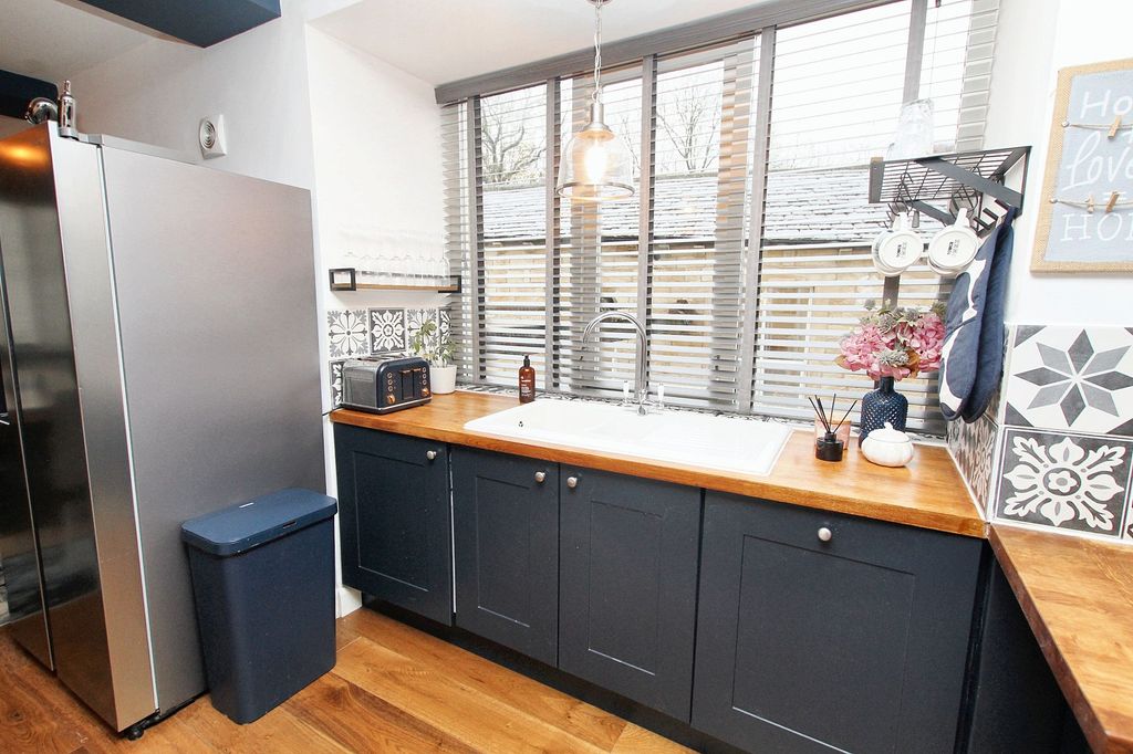 Additional image 11 of 2 bed flat for saleHollins Road, Walsden, Todmorden OL14