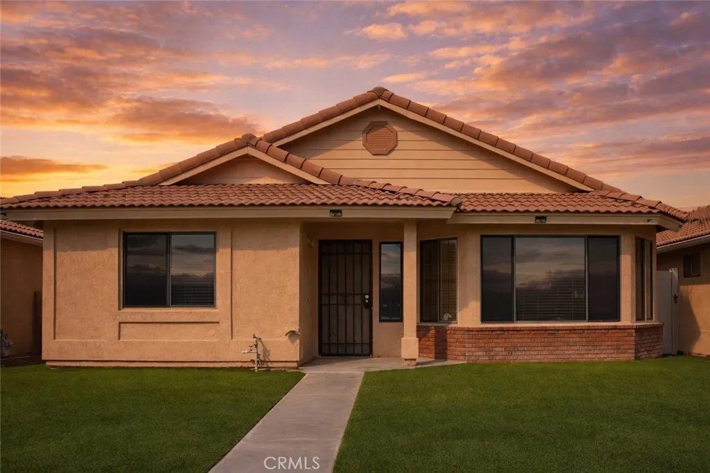 2750 La Paz Ave, Hemet, CA 92545