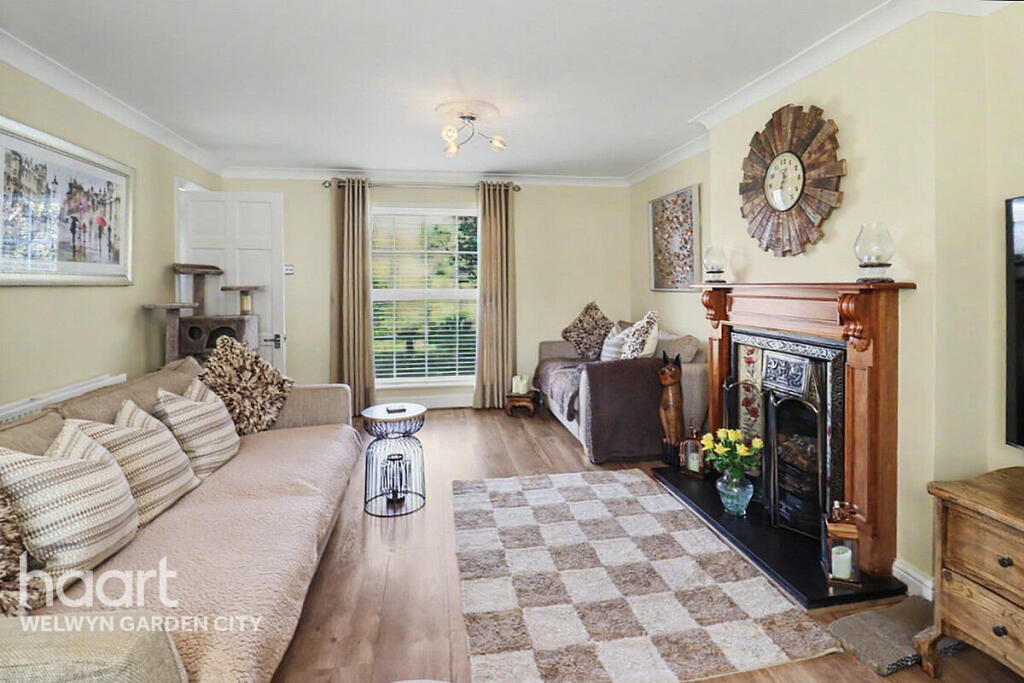 Additional image 4 of Knightsfield, Welwyn Garden City