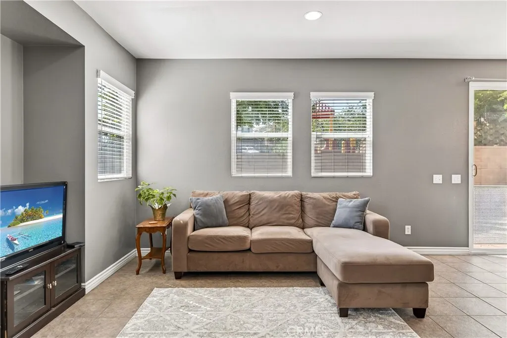 Additional image 41 of 5759 Mapleview Drive, Jurupa Valley, CA 92509