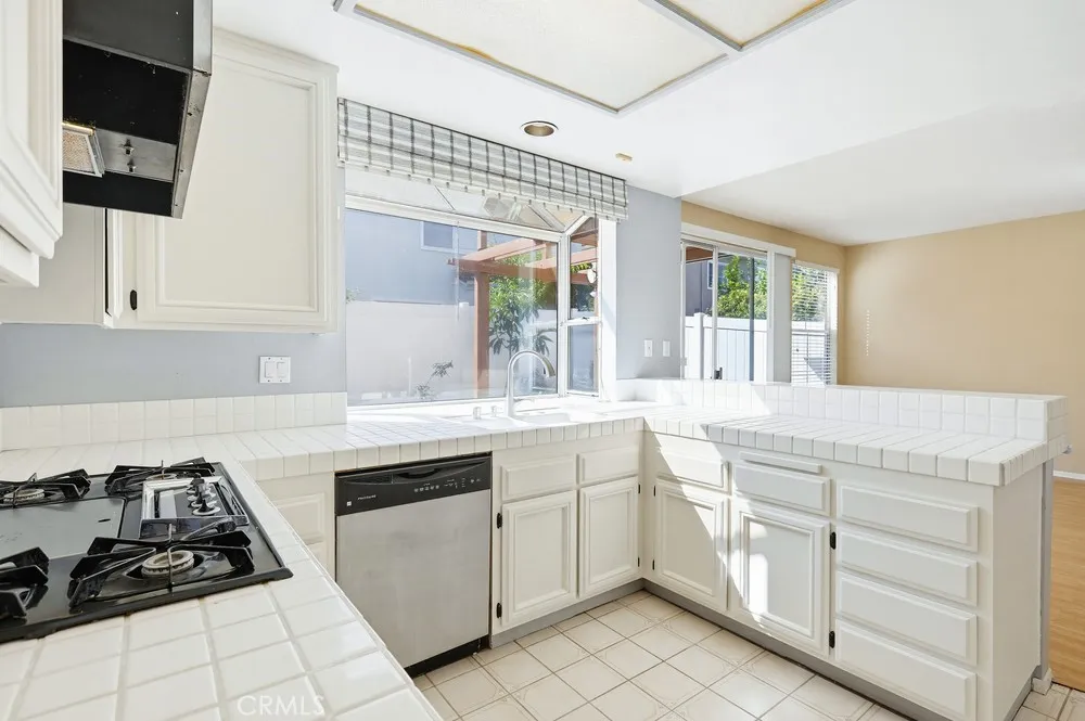 Additional image 40 of 4 Estrella, Irvine, CA 92614