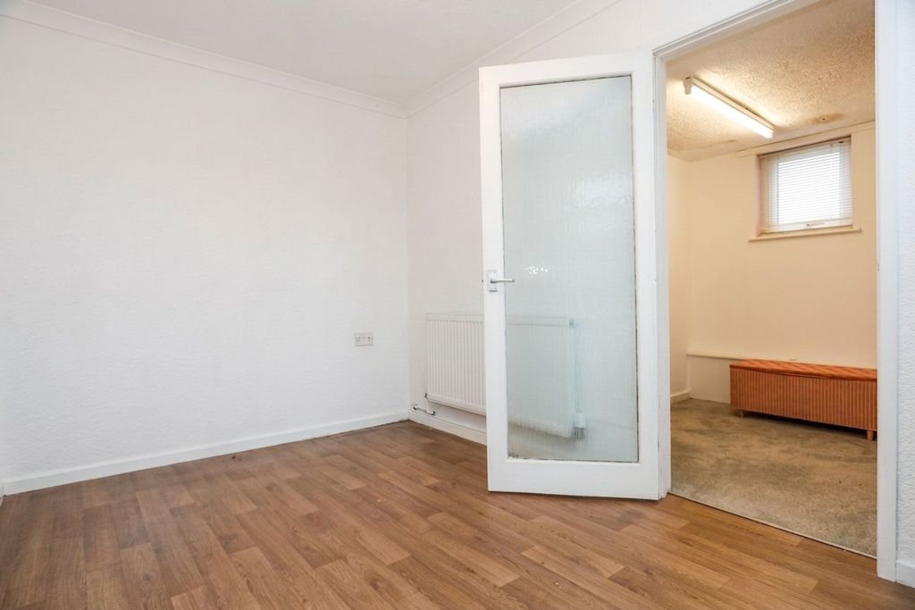 Additional image 21 of 4 bed detached bungalow for saleMin-Y-Mor, Barry CF62