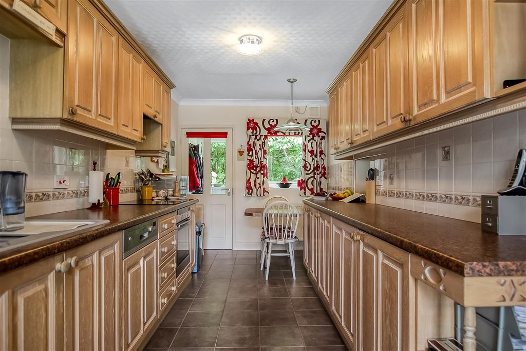 Additional image 7 of 4 bed semi-detached house for saleRaby Avenue, Barnard Castle DL12