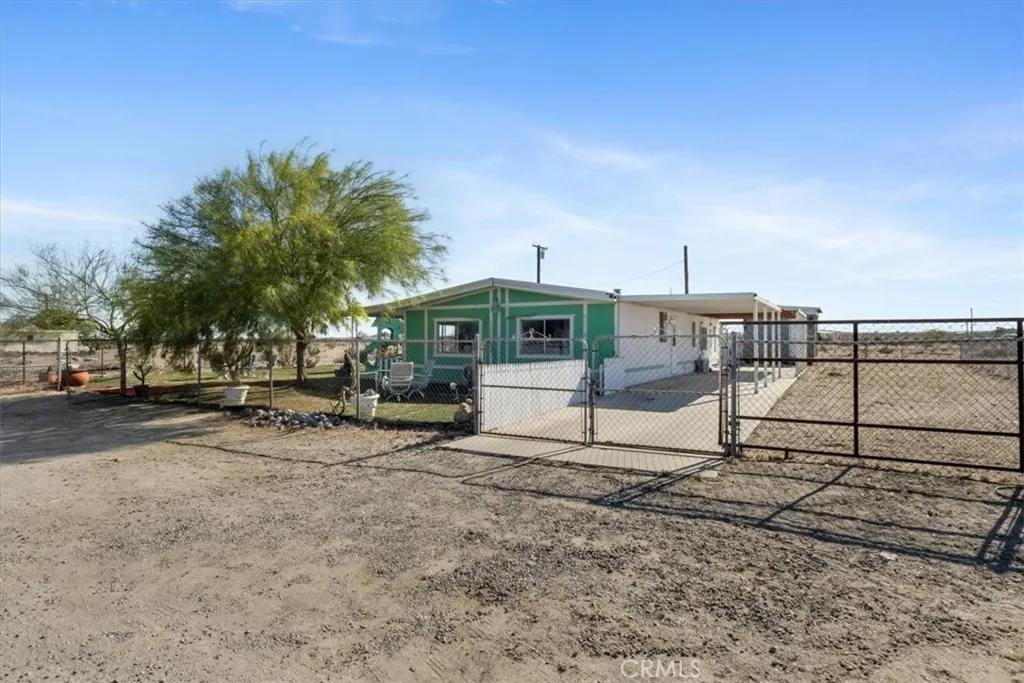 Additional image 3 of 2675 Salton Bay Dr, Thermal, CA 92274