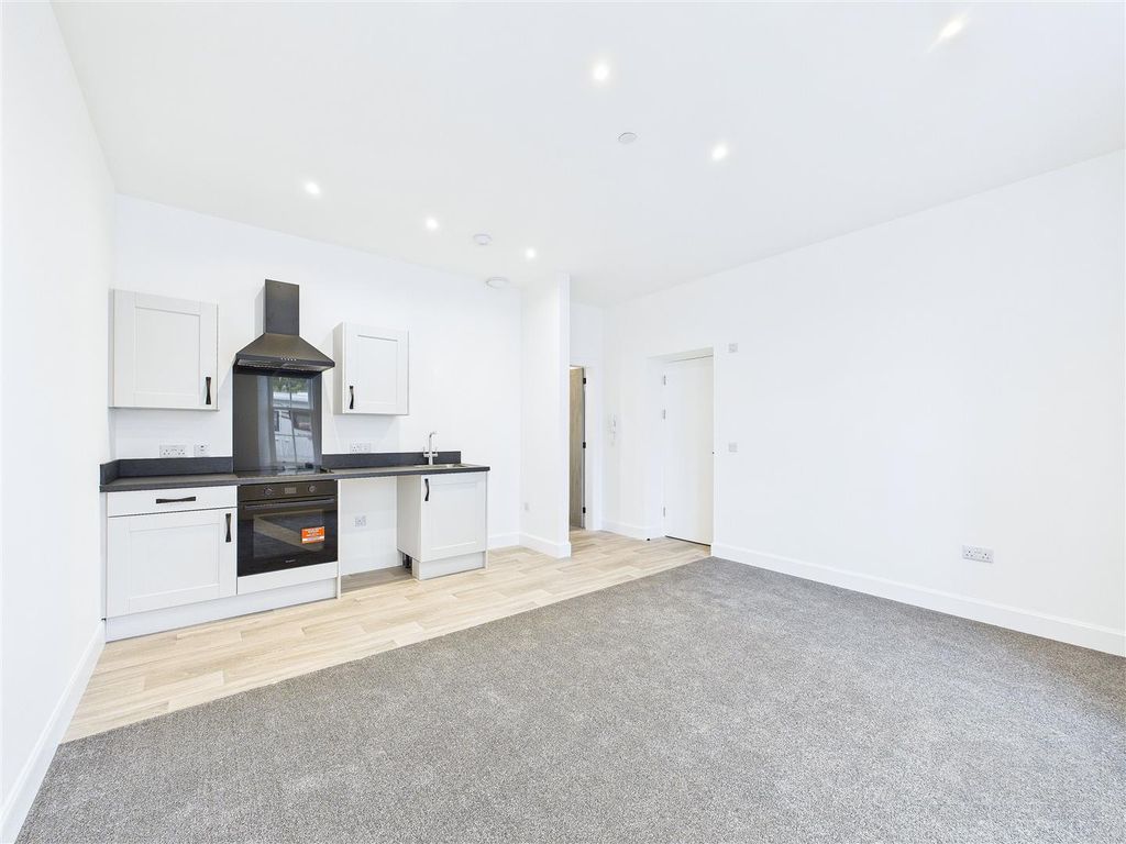 Additional image 4 of 2 bed flat for saleGarden Apartment 1, Stonefield House, The Square, Grantown On Spey PH26