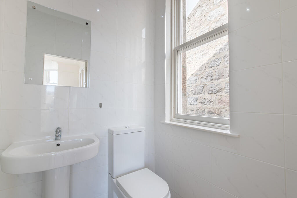 Additional image 24 of Richmondhill Road, Aberdeen