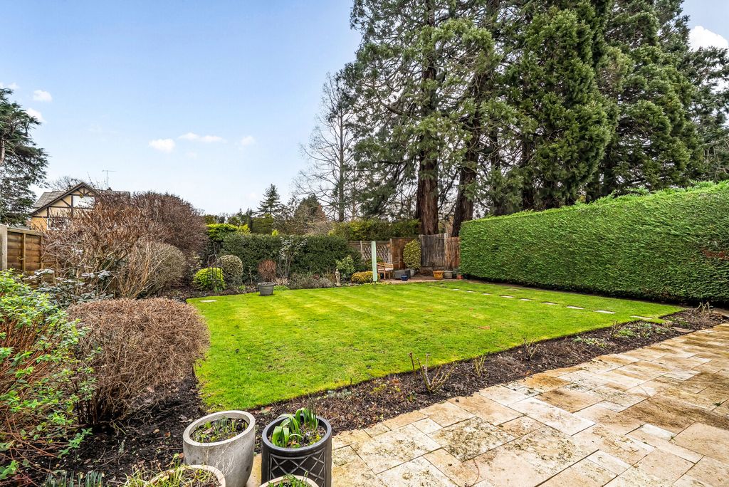 Additional image 23 of 5 bed detached house for saleHillside Road, Aldershot GU11