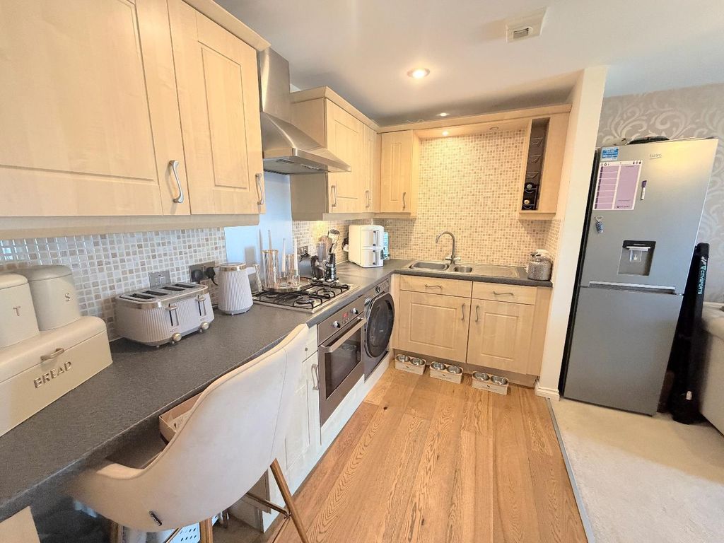 Additional image 4 of 2 bed flat for saleGreen Lane, Middlesbrough TS5