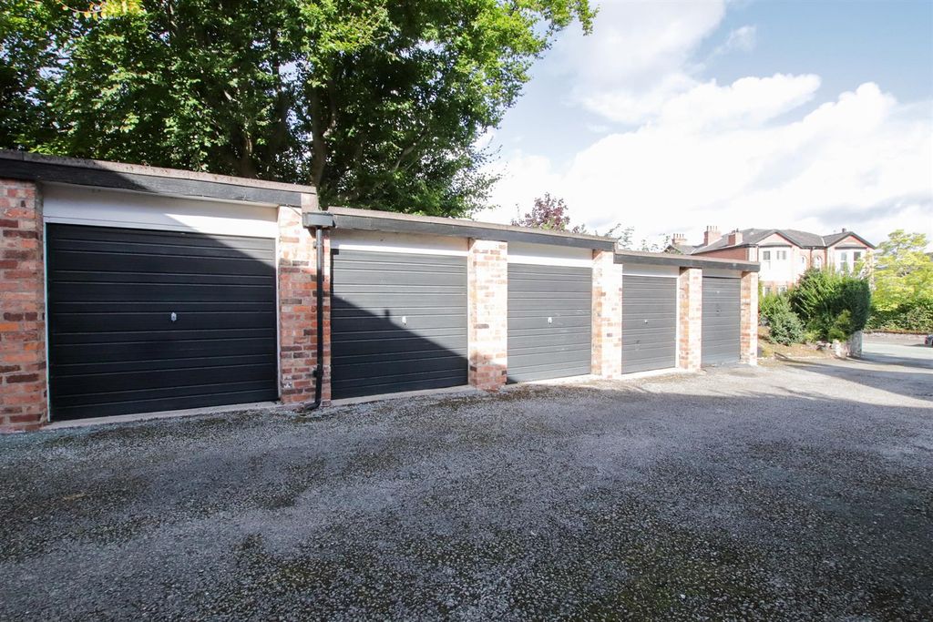 Additional image 10 of 2 bed flat for saleBarrington Road, Altrincham WA14