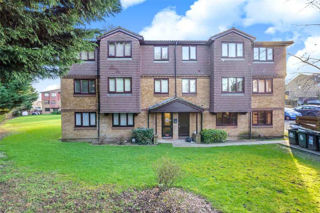 Additional image 9 of 1 bed flat for saleTylersfield, Abbots Langley, Hertfordshire WD5