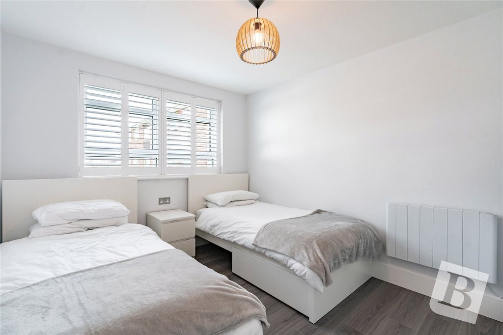 Additional image 3 of 2 bed flat for saleAbington Court, Hall Lane, Upminster RM14