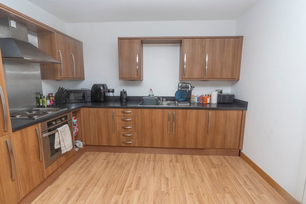 Additional image 6 of 2 bed flat for saleDock Road, Birkenhead CH41