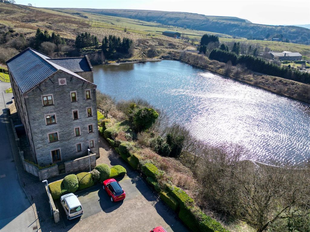 2 bed flat for saleLodge Mill Lane, Ramsbottom, Bury BL0