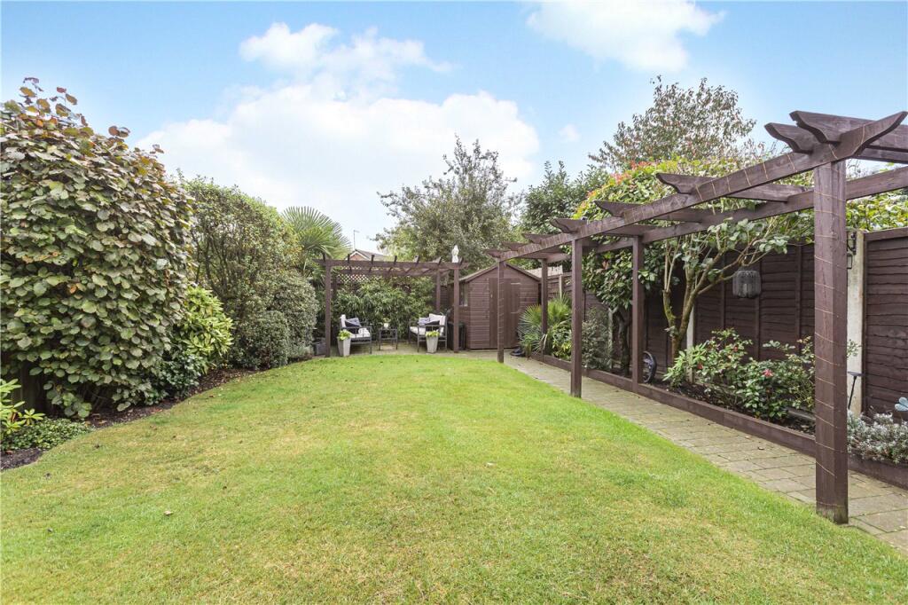 Additional image 20 of The Shaws, Welwyn Garden City, AL7