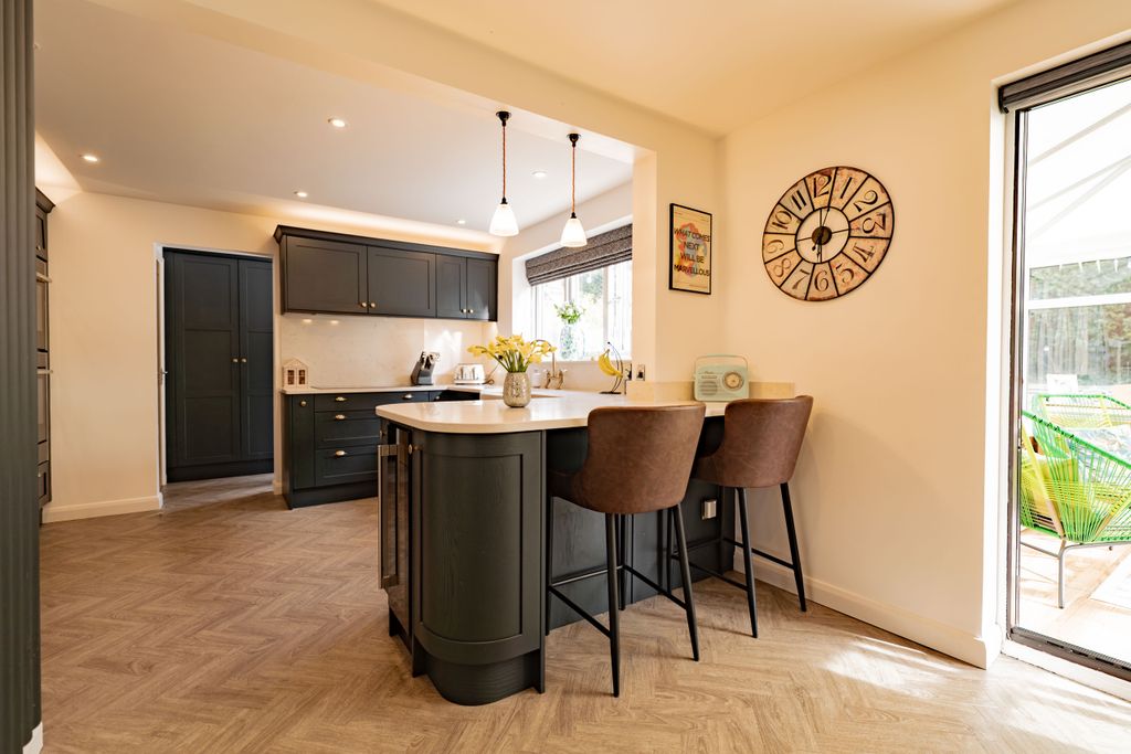 Additional image 2 of 4 bed detached house for saleChambers Close, Markfield, Leicester, Leicestershire LE67