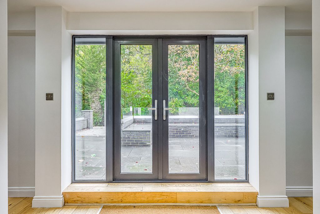 Additional image 12 of 5 bed detached house for saleBowers Road, Benfleet SS7