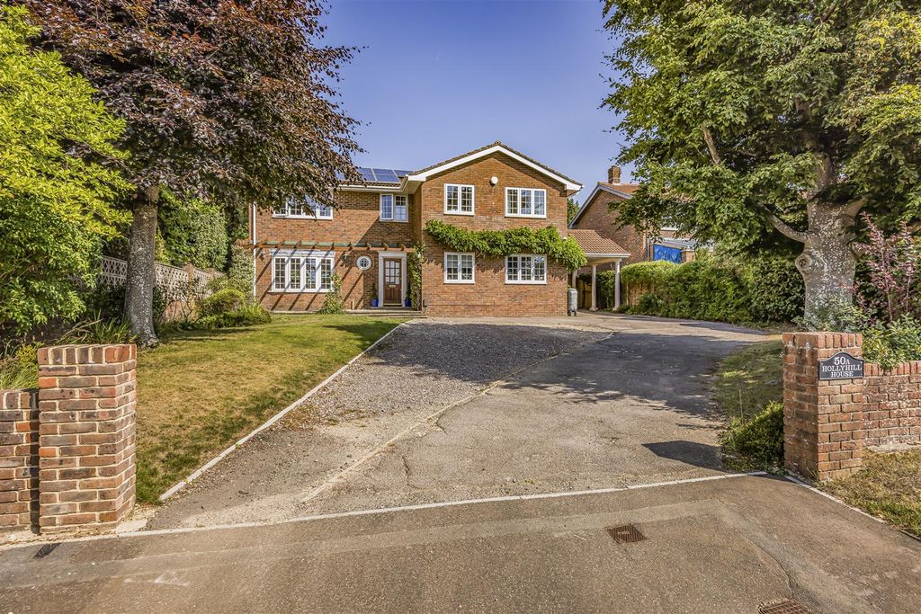 4 bed detached house for saleHollybank Lane, Emsworth PO10