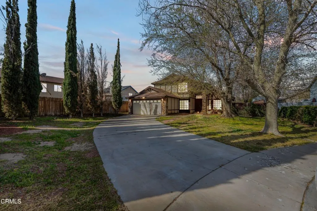 Additional image 2 of 43415 Emilia Lane, Lancaster, CA 93535