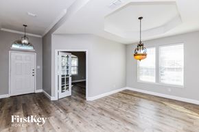 Additional image 4 of 860 Roaring Springs Road, Grand Prairie, TX, 75052