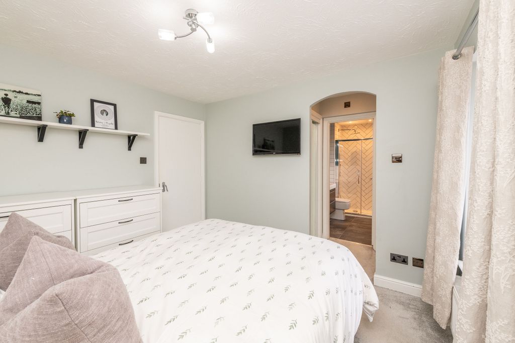 Additional image 13 of 3 bed semi-detached house for sale39 Malbet Wynd, Liberton, Edinburgh EH16