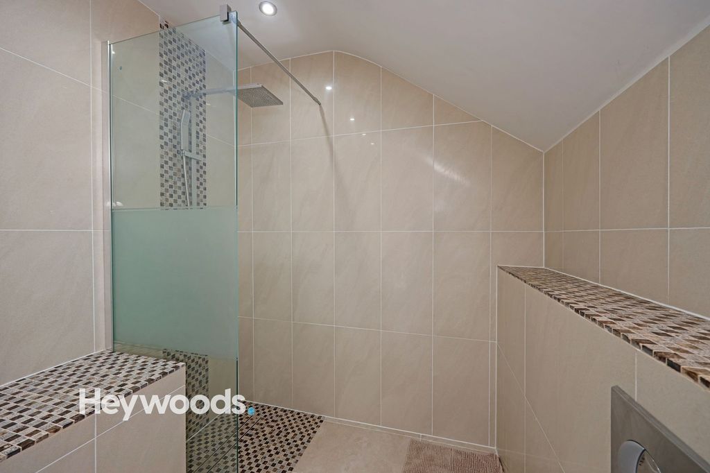 Additional image 13 of 6 bed semi-detached house for saleKingsway West, Westlands, Newcastle Under Lyme ST5