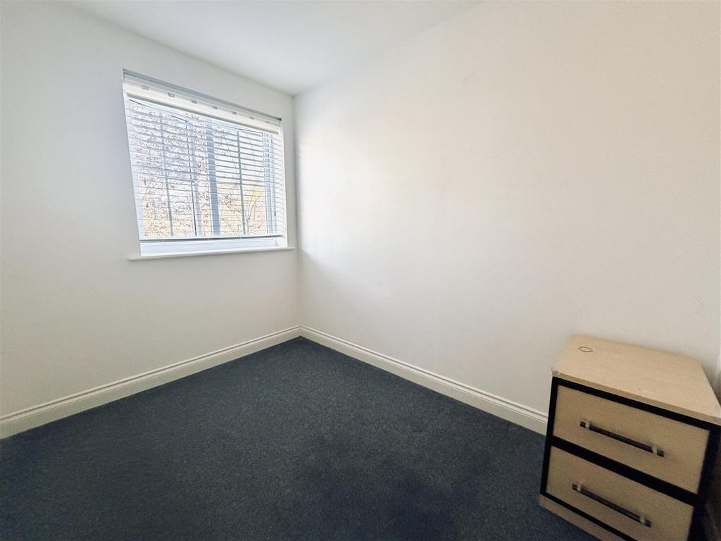 Additional image 11 of 2 bed flat for saleWeldon Road, Broadheath, Altrincham WA14