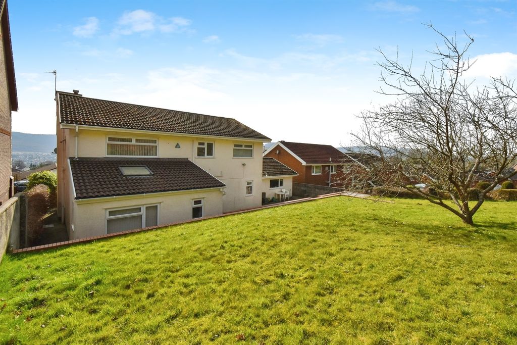 Additional image 9 of 5 bed detached house for saleCenarth Drive, Aberdare CF44