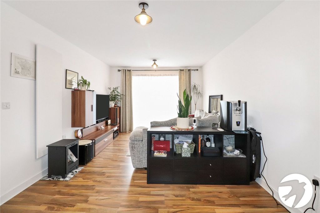 Additional image 10 of 2 bed flat for saleLittle Brights Road, Belvedere DA17