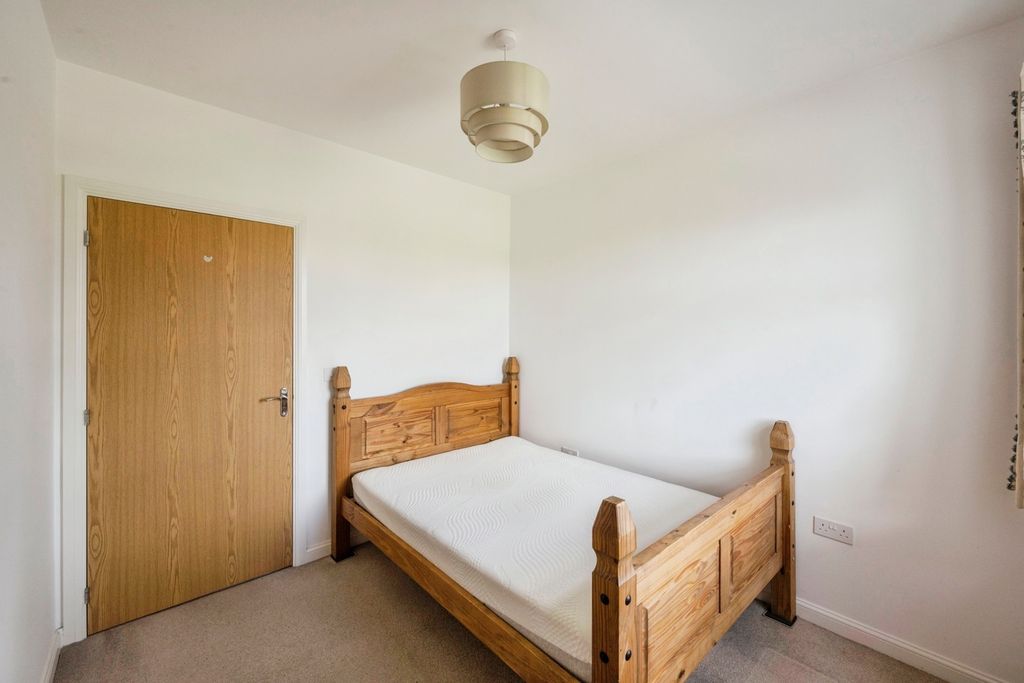 Additional image 8 of 2 bed flat for saleRosso Close, Doncaster, South Yorkshire DN4