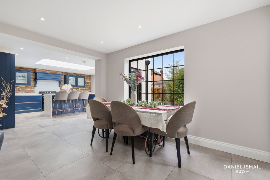 Additional image 18 of 4 bed detached house for saleThe Lindens, Langdon Hills, Basildon SS16