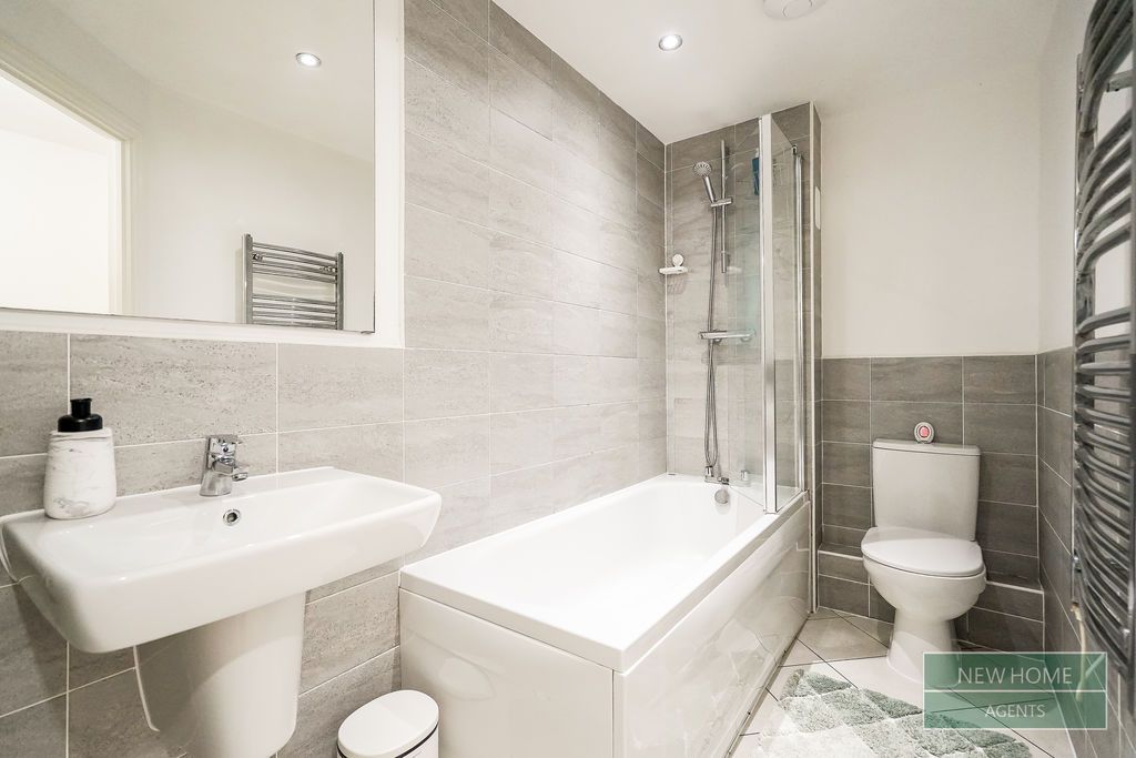 Additional image 11 of 2 bed flat for saleWhitstable Mews, Wortley, Leeds LS12
