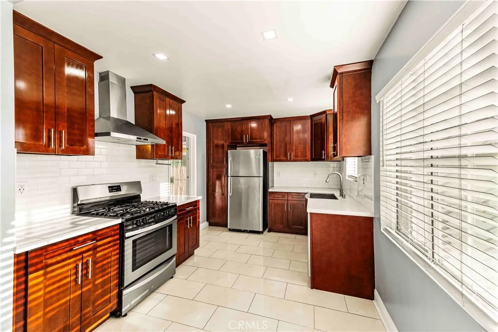 Additional image 52 of 15534 Carfax Ave, Bellflower, CA 90706